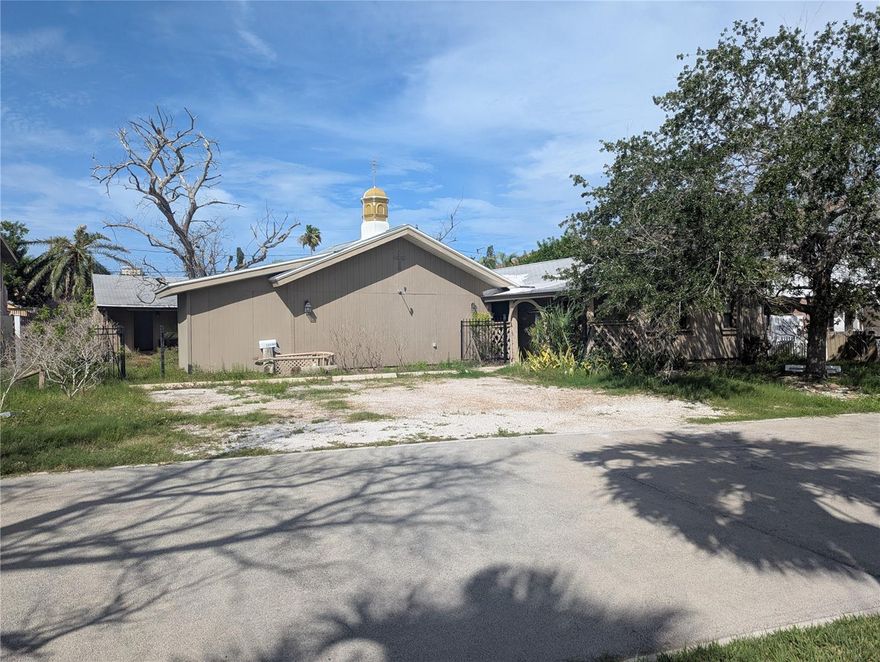 PRICE REDUCED. All reasonable offers in writing will be considered! Here is your opportunity to build your own piece of paradise. It is zoned for single family or duplex per the city, on this rare double lot. Just to the left and across the street is a small community park where you can view the intercoastal and are allowed to fish. Take beautiful and relaxing walks on the Gulf of Mexico beach as it's just a short walk west of the property. Whether you're building your personal residence or for investment income, the location is fantastic. The city allows both annual and seasonal rentals. The buyer will be responsible for demolishing the buildings currently on the property after closing. Investors are welcome, but no assignable contracts will be accepted. Touring the property is by appointment only. Schedule your tour today!