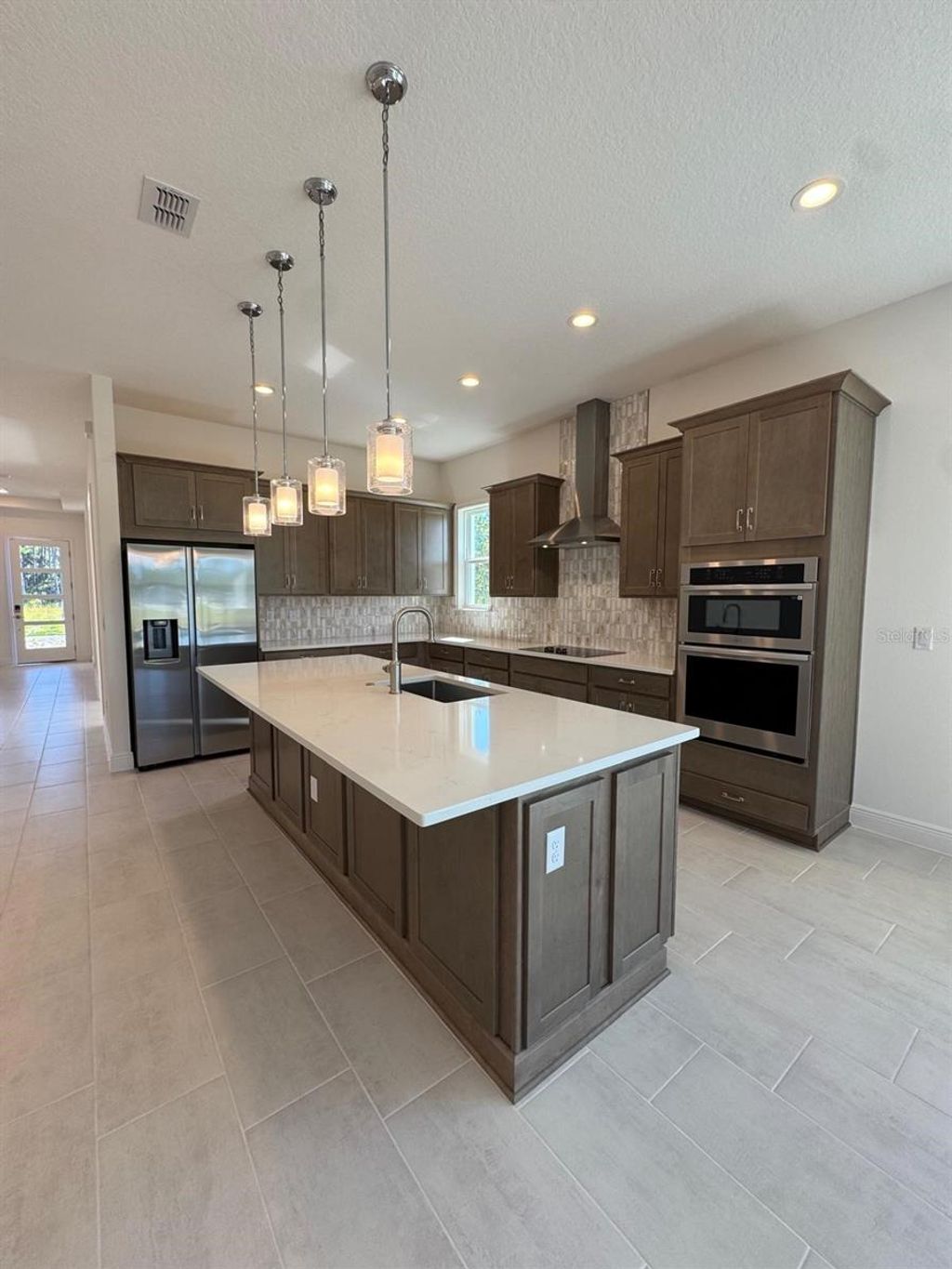 Photo of 1126 Cliffhaven Court, Ormond Beach, FL 32174 (MLS # O6365890)