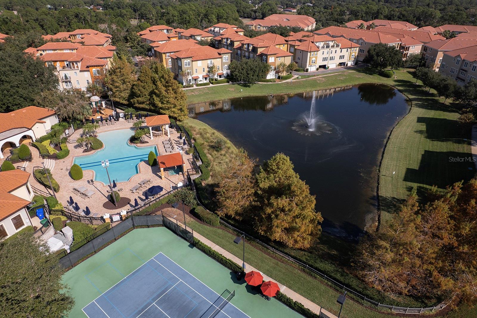 FOUNTAIN PARKE AT LAKE MARY - Residential