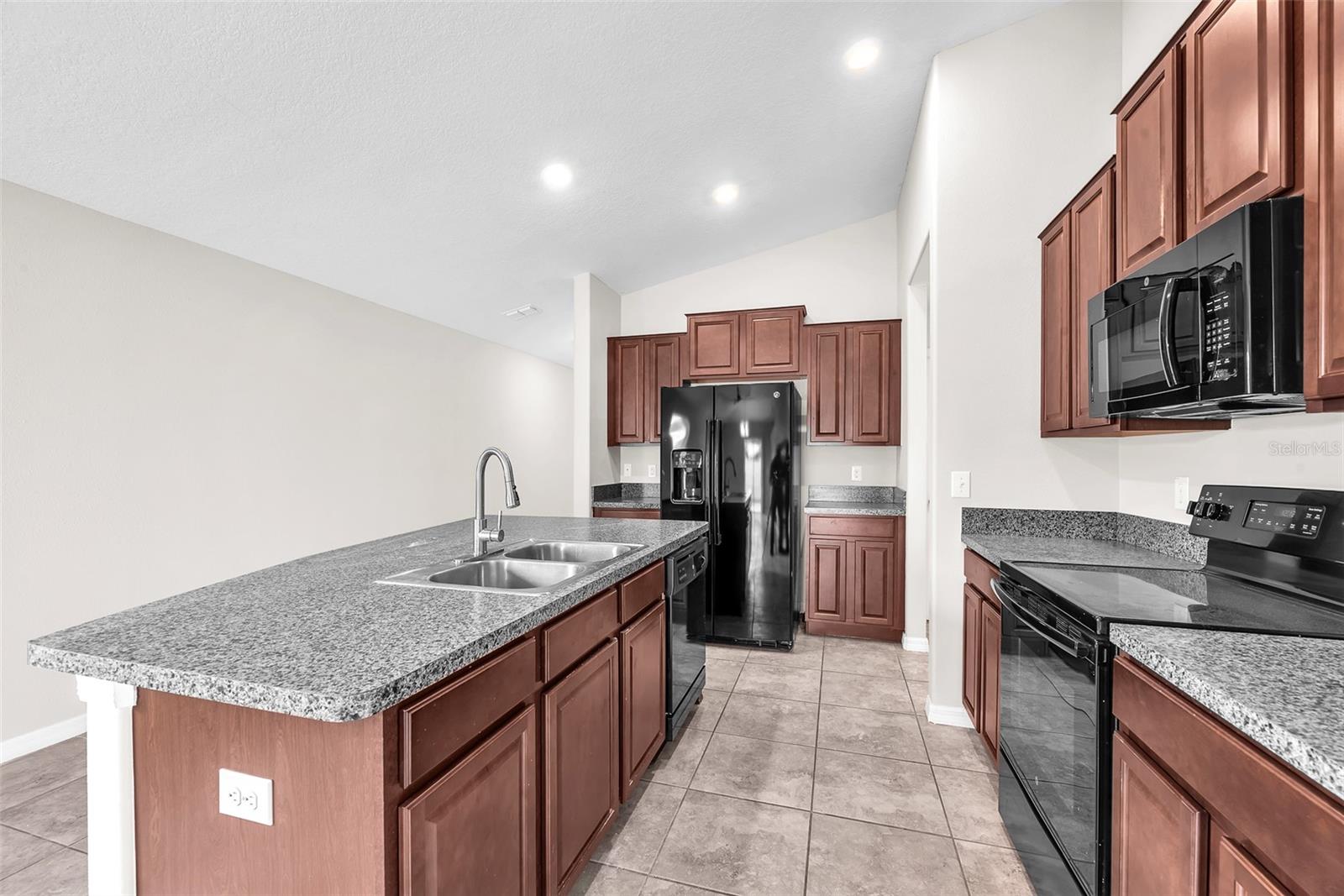 4902 GRIST MILL COURT
