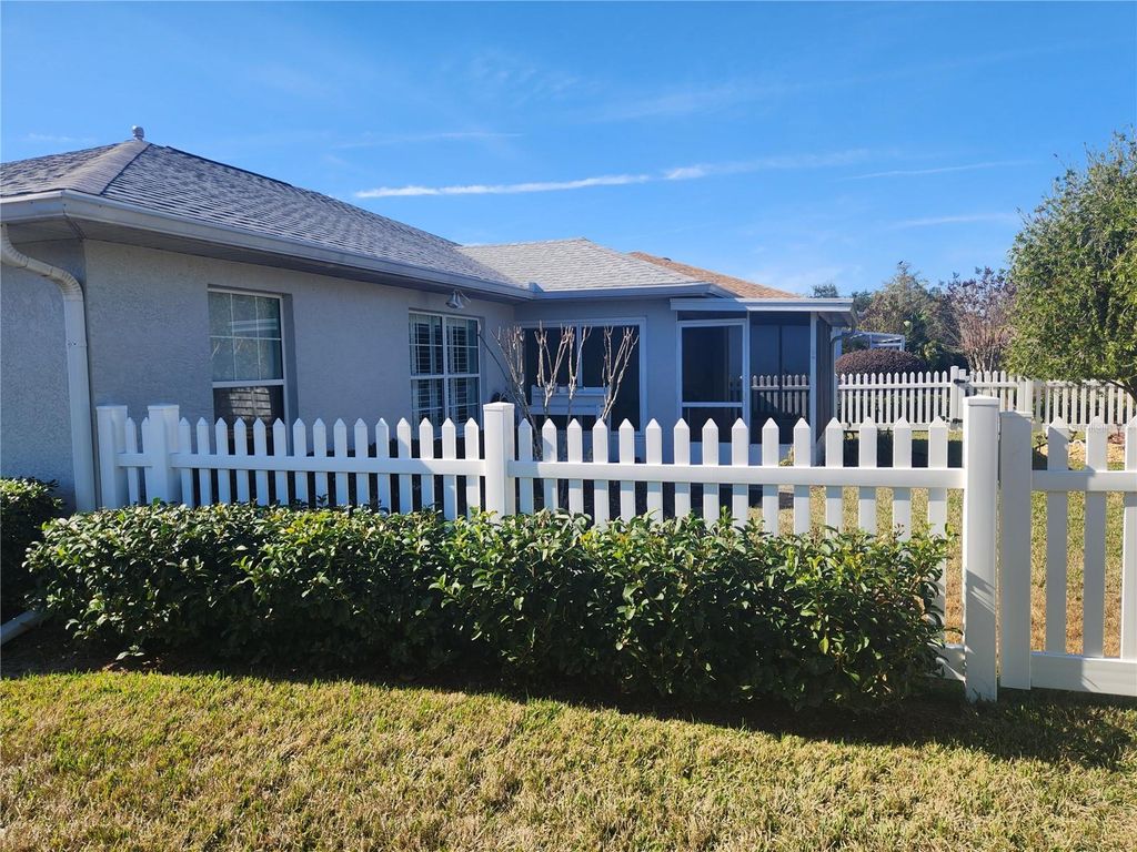 Photo of 8080 SW 81st Loop, Ocala, FL 34476 (MLS # OM716924)