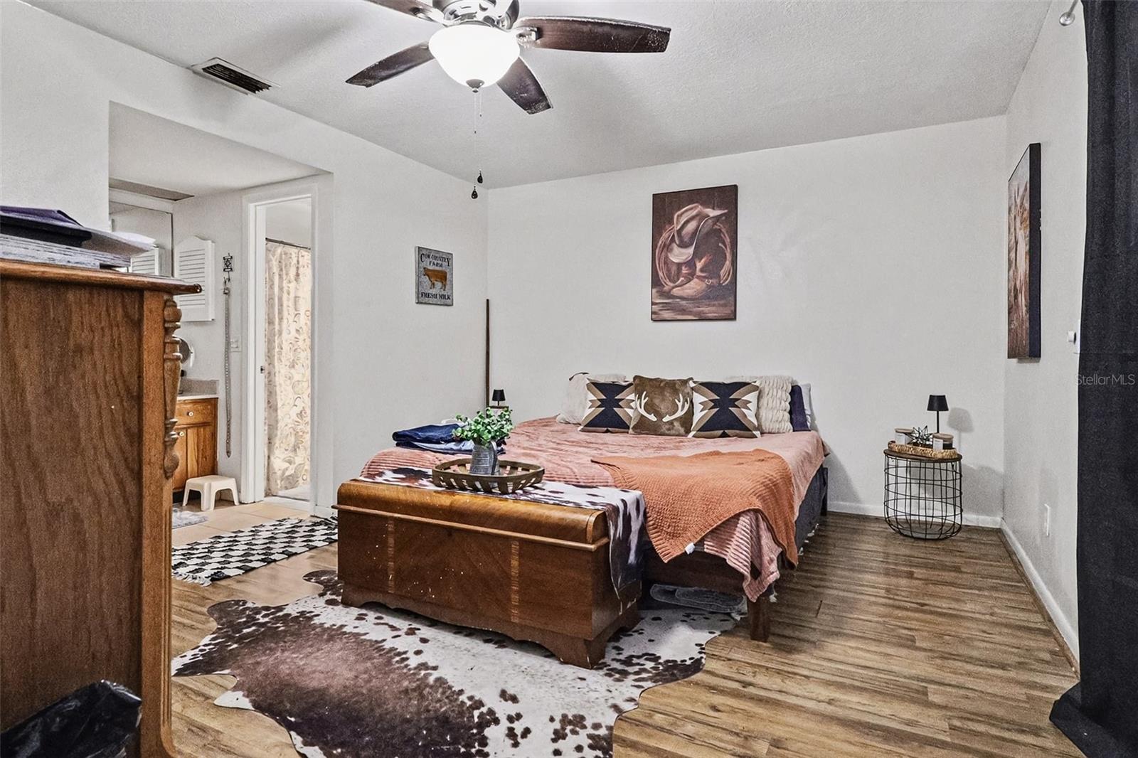 COUNTRY CLUB VILLAGE CONDOMINIUM - Residential