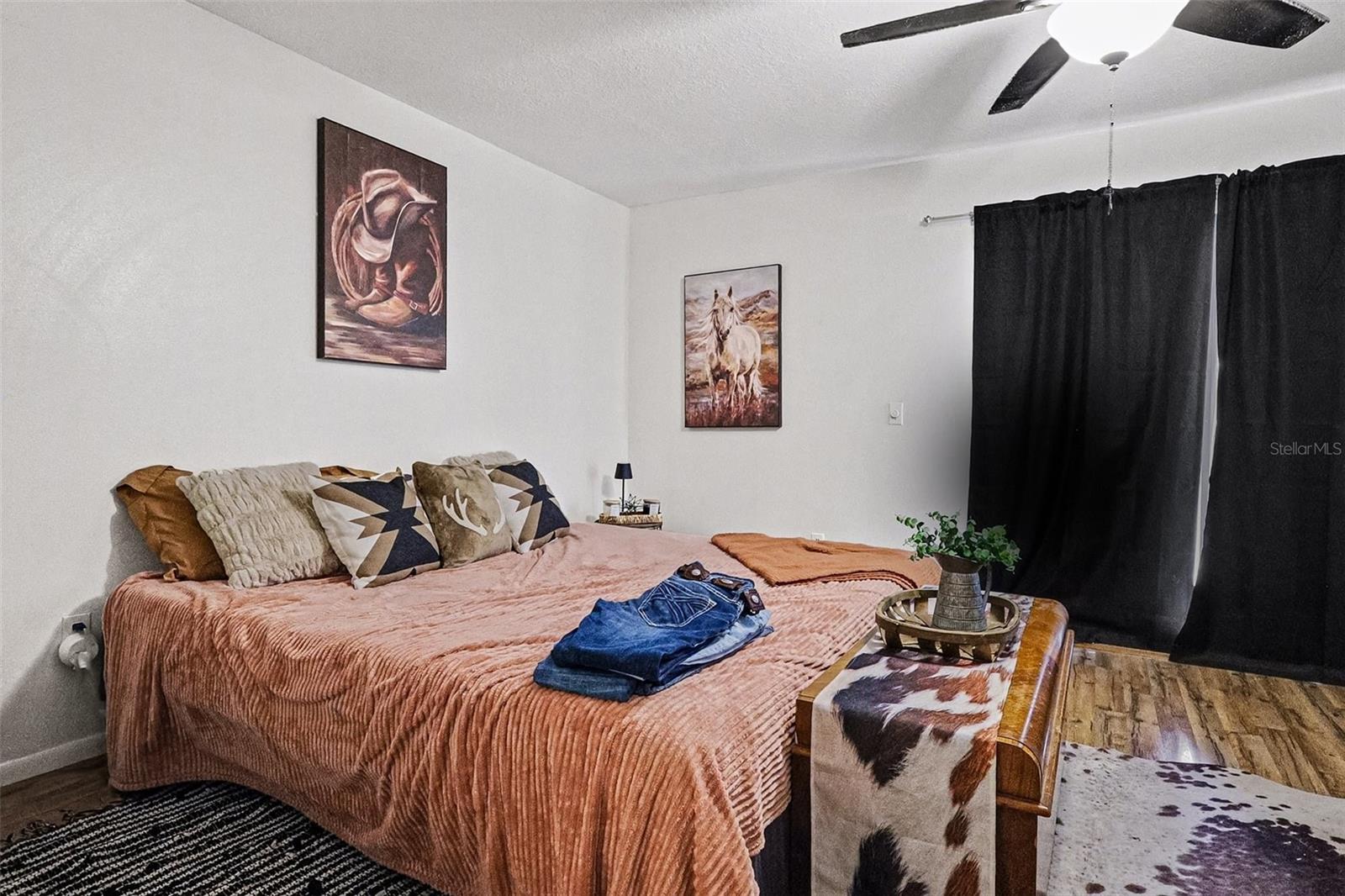 COUNTRY CLUB VILLAGE CONDOMINIUM - Residential