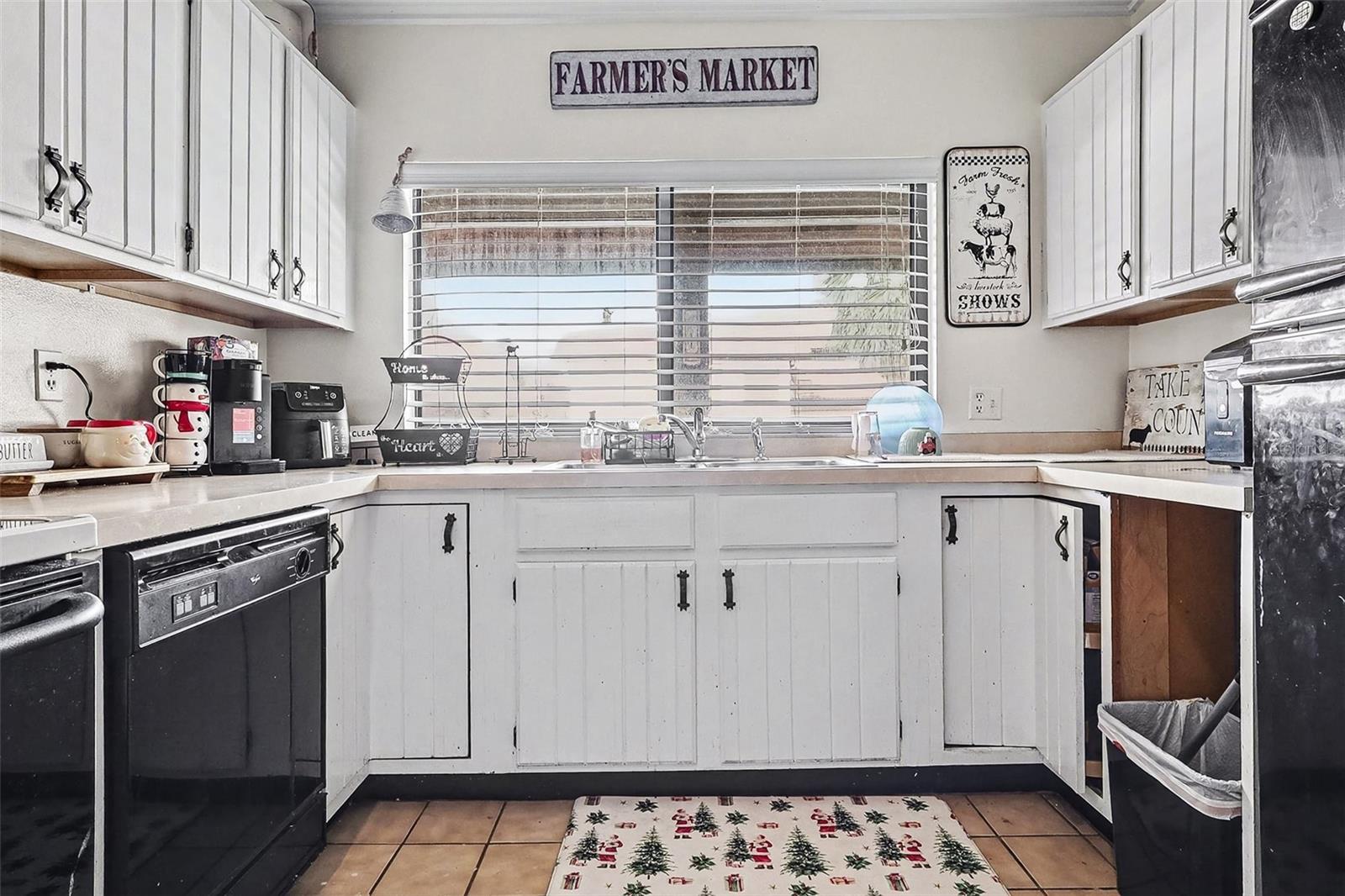 COUNTRY CLUB VILLAGE CONDOMINIUM - Residential