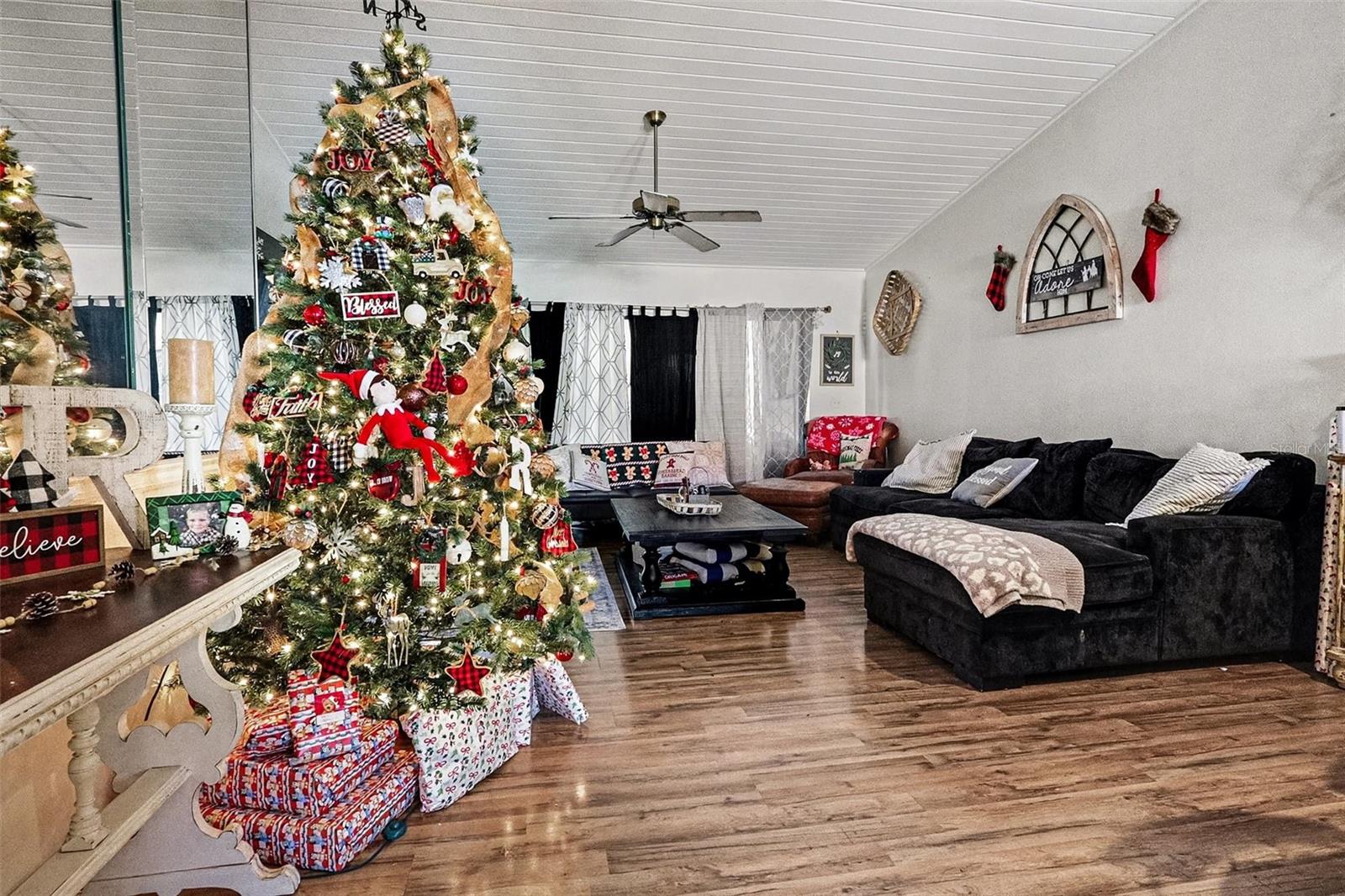 COUNTRY CLUB VILLAGE CONDOMINIUM - Residential