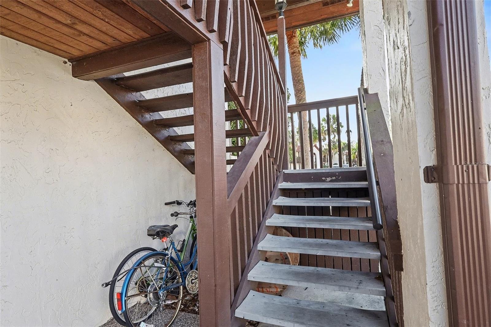 COUNTRY CLUB VILLAGE CONDOMINIUM - Residential