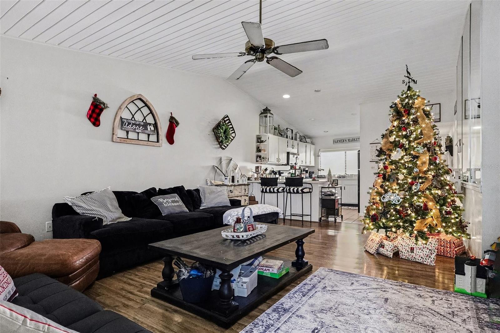 COUNTRY CLUB VILLAGE CONDOMINIUM - Residential