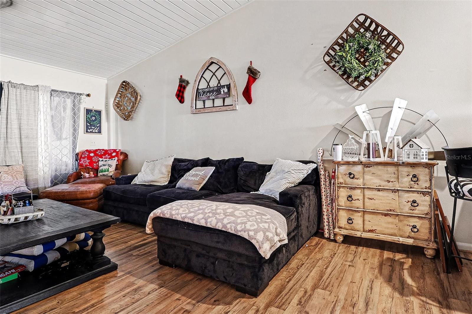 COUNTRY CLUB VILLAGE CONDOMINIUM - Residential