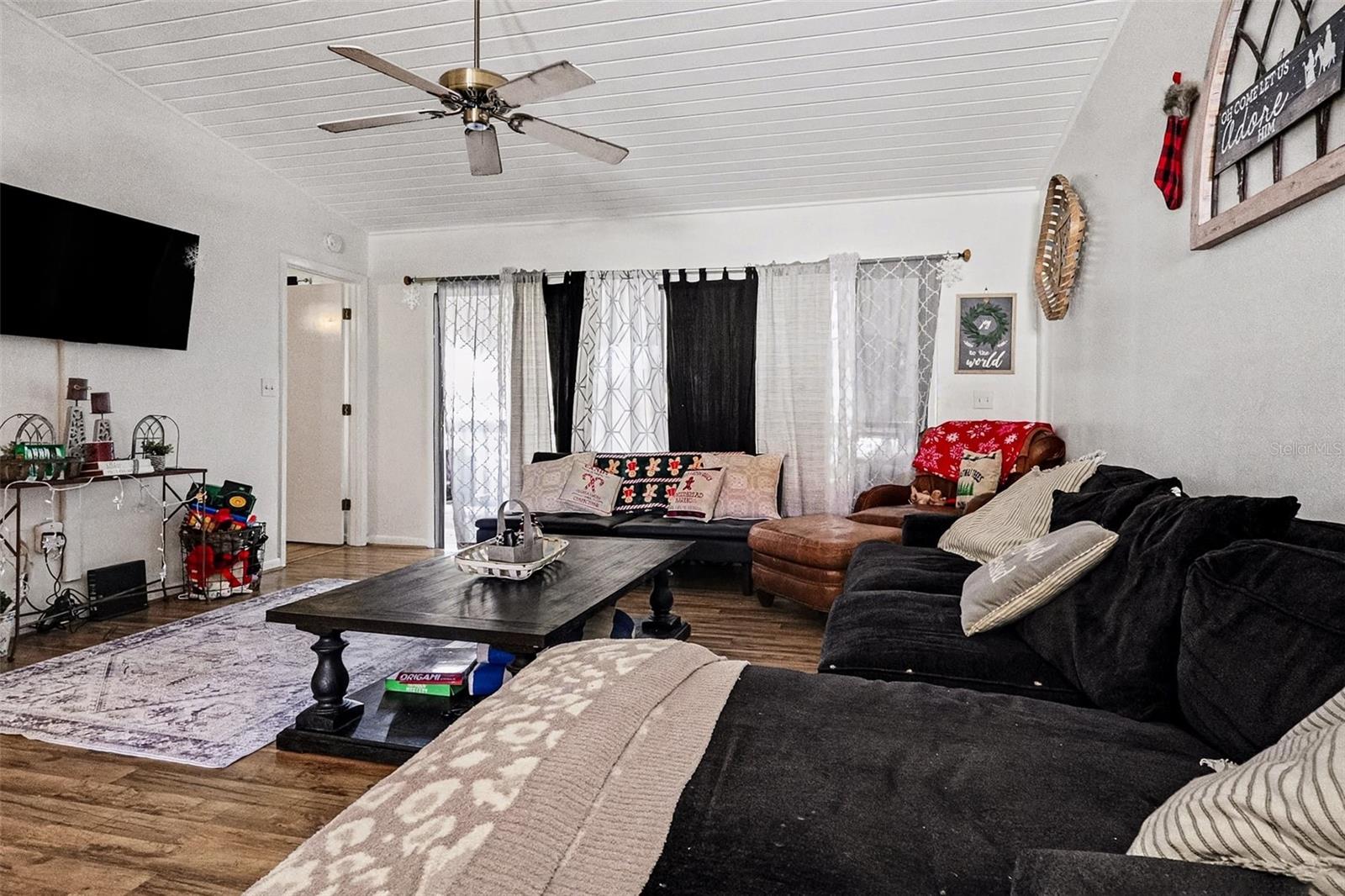 COUNTRY CLUB VILLAGE CONDOMINIUM - Residential