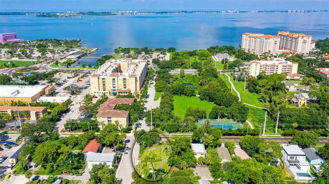 1106 COCOANUT AVENUE SARASOTA FL 34236