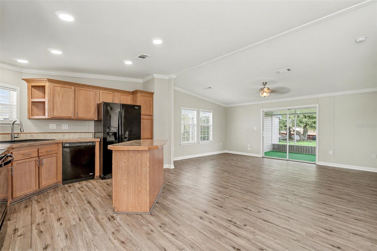 PINE ACRES - Residential