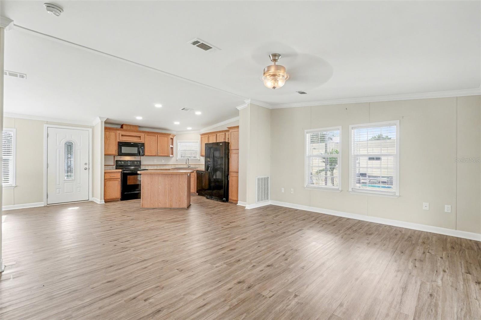 PINE ACRES - Residential