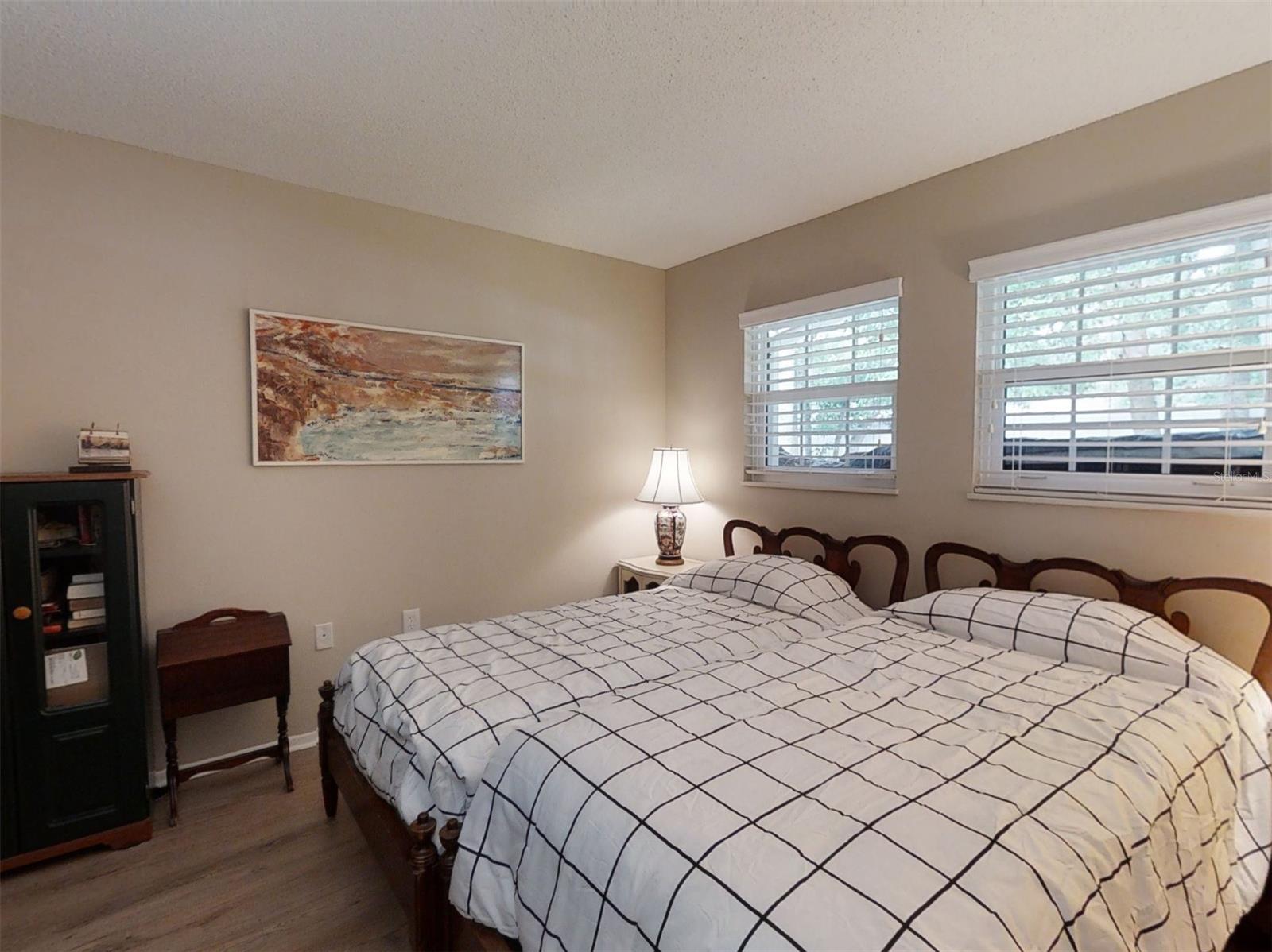 Country Club Chalets - Residential