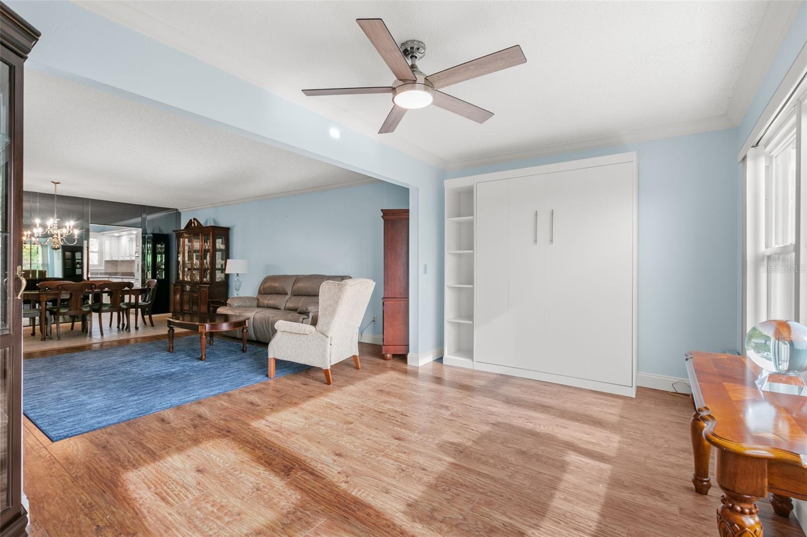 ON TOP OF THE WORLD - Residential Lease