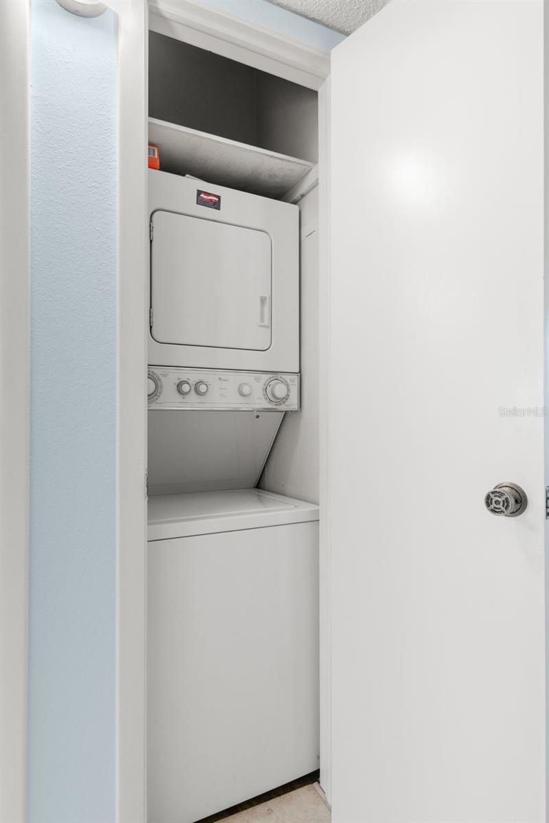 ON TOP OF THE WORLD - Residential Lease