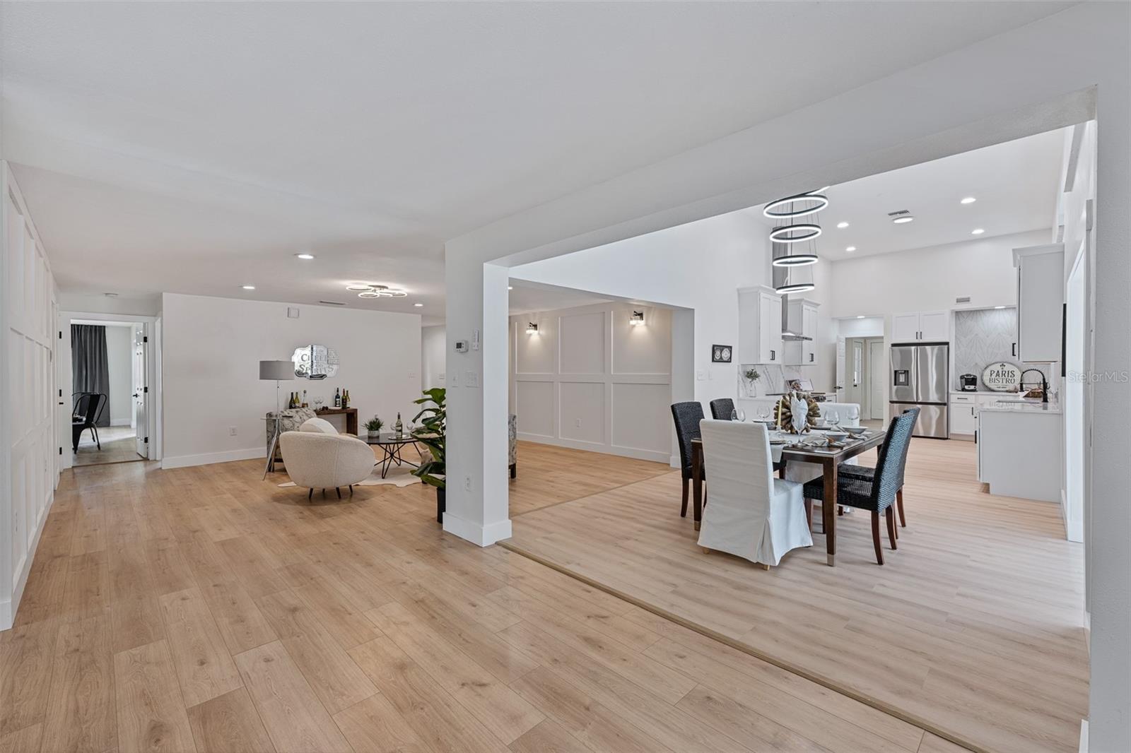 VILLAGE IX OF CARROLLWOOD VILL - Residential