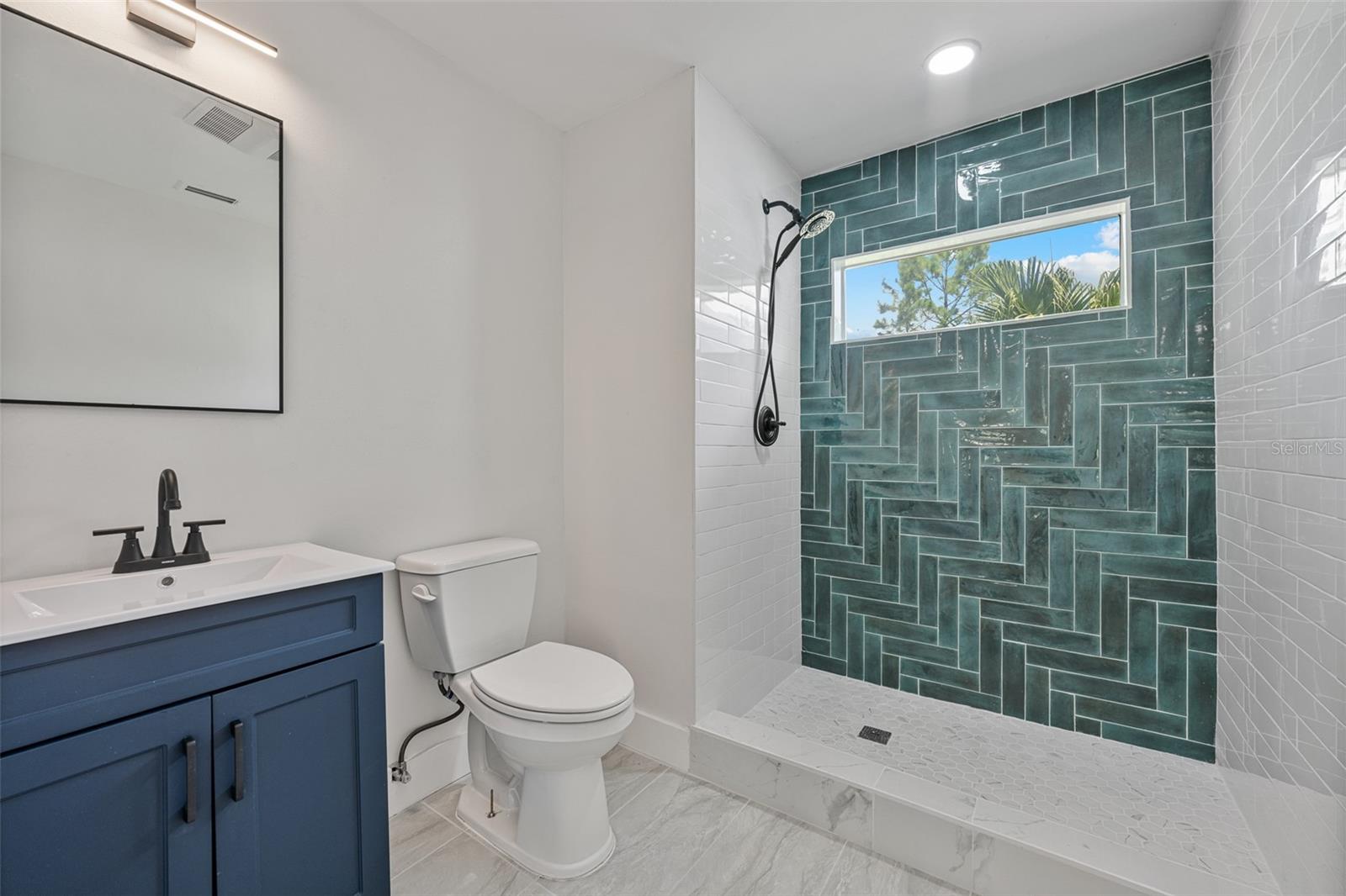 VILLAGE IX OF CARROLLWOOD VILL - Residential