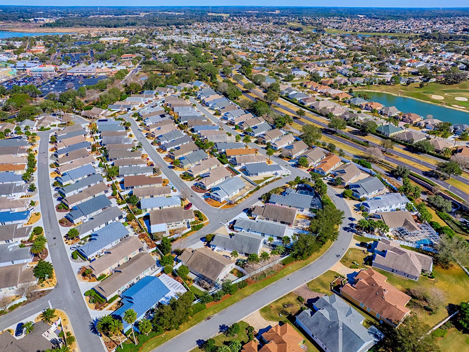 THE VILLAGES CABANAS - Residential