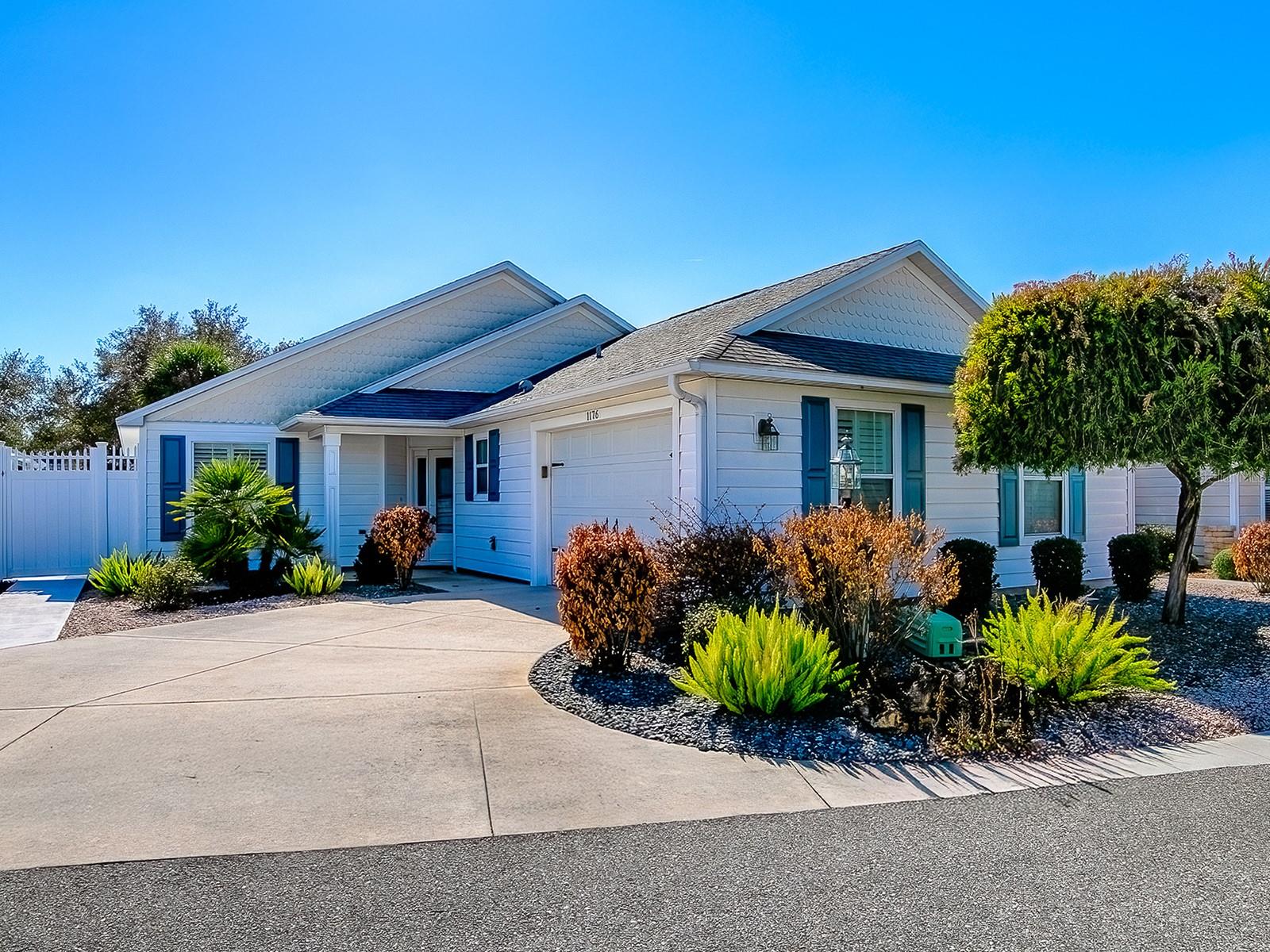 THE VILLAGES CABANAS - Residential