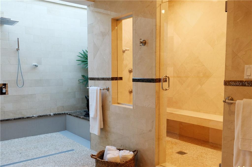 DORADO BEACH EAST - Residential