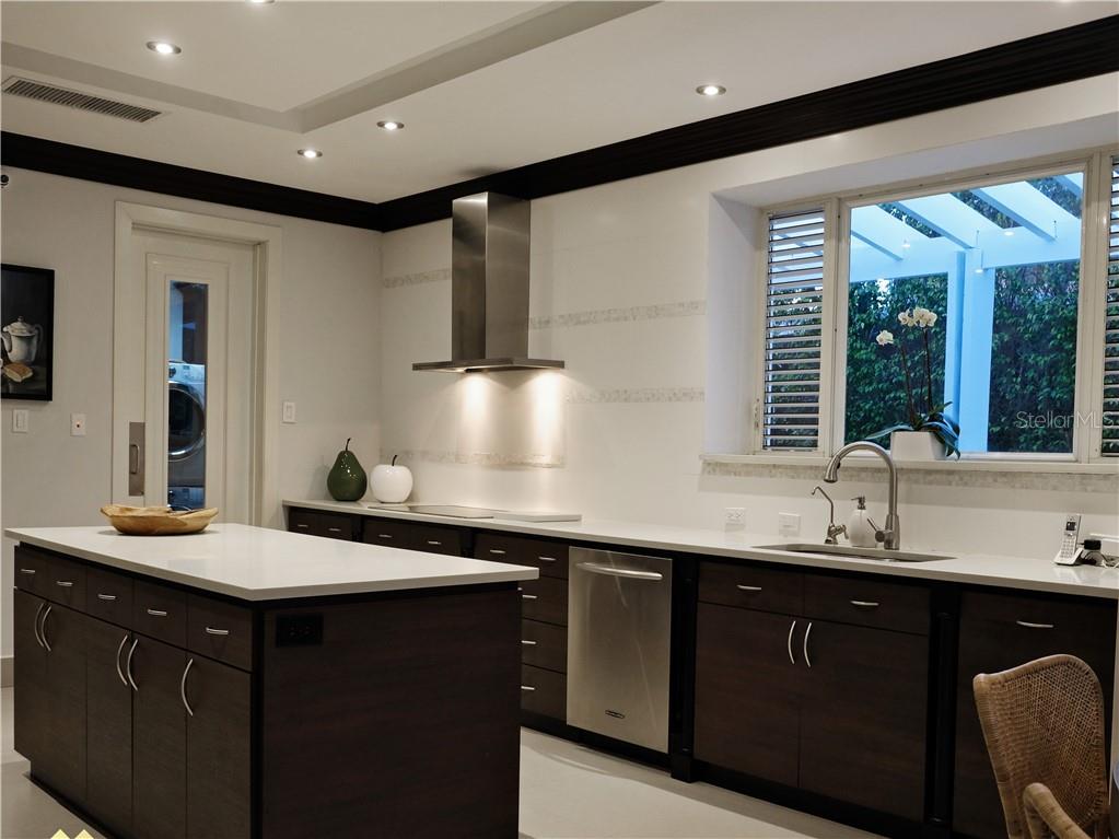 DORADO BEACH EAST - Residential