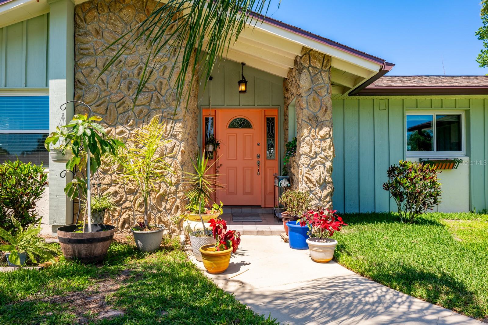 208 MADEIRA AVENUE