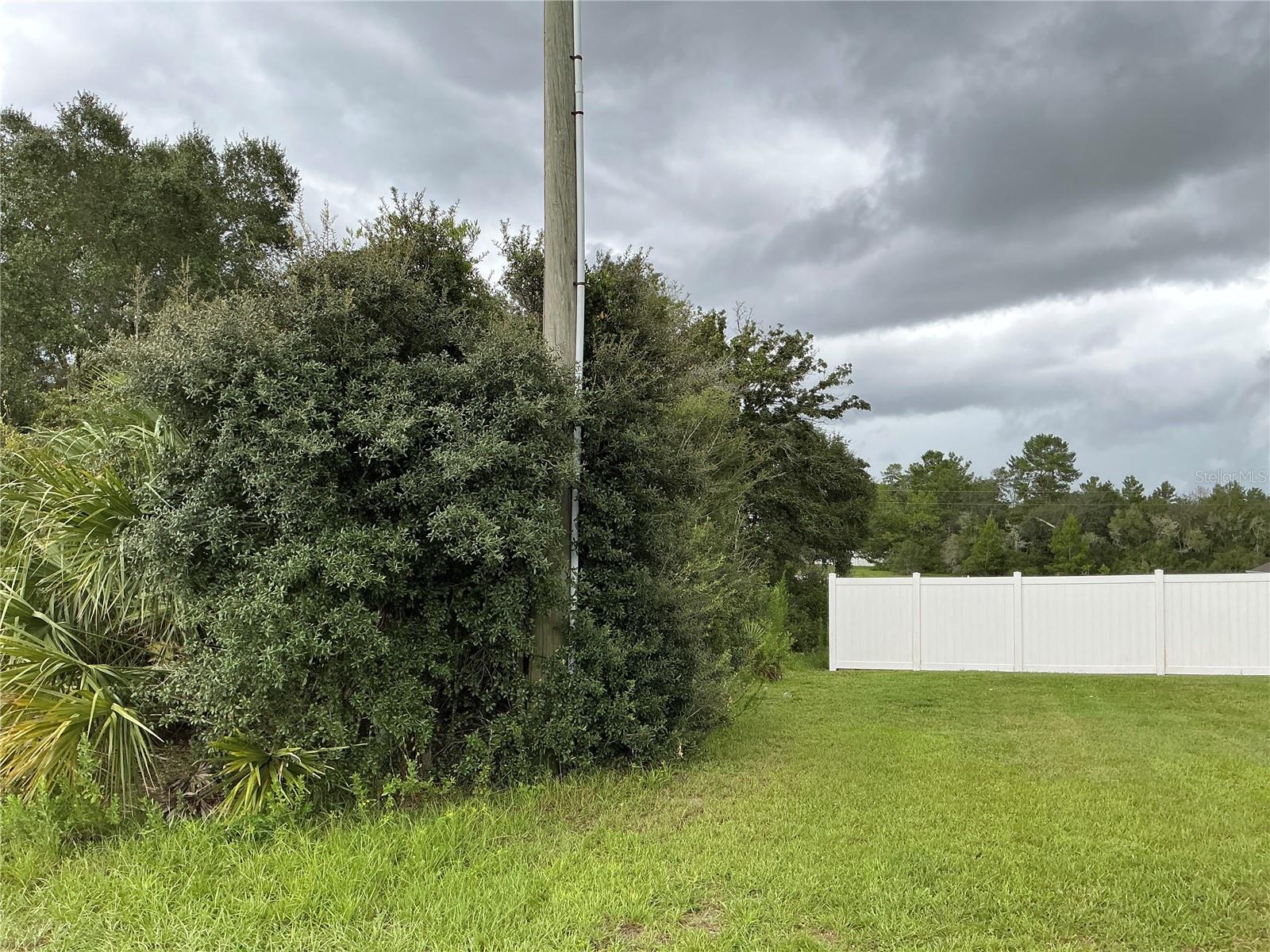 OCALA WATERWAY ESTATE - Land