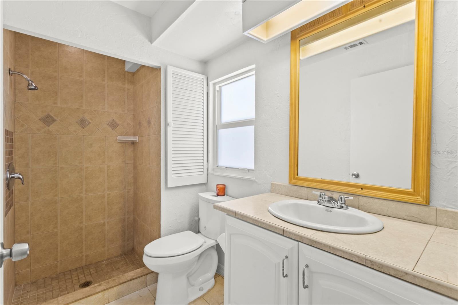 MADISON PARK - Residential