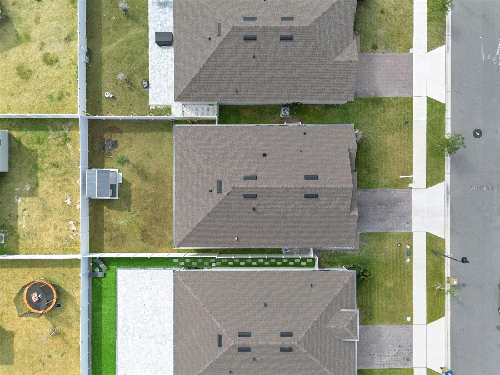 PRAIRIE OAKS - Residential