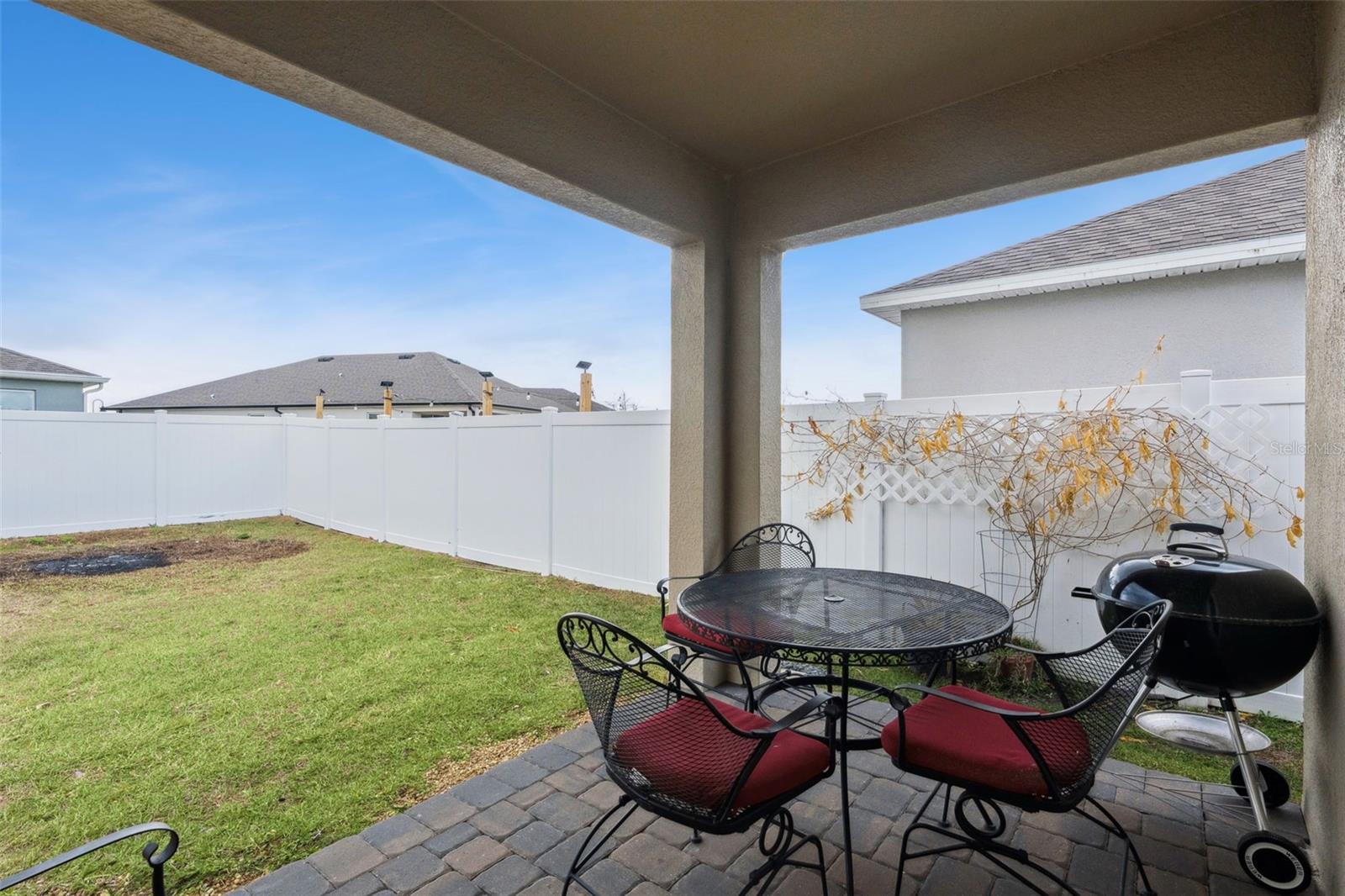 PRAIRIE OAKS - Residential