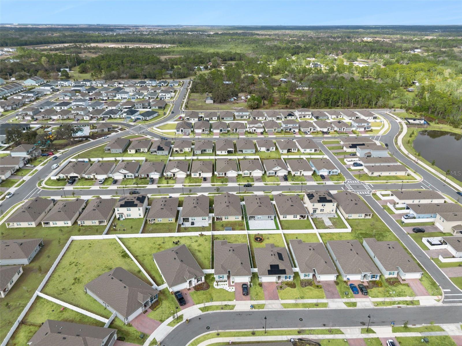 PRAIRIE OAKS - Residential