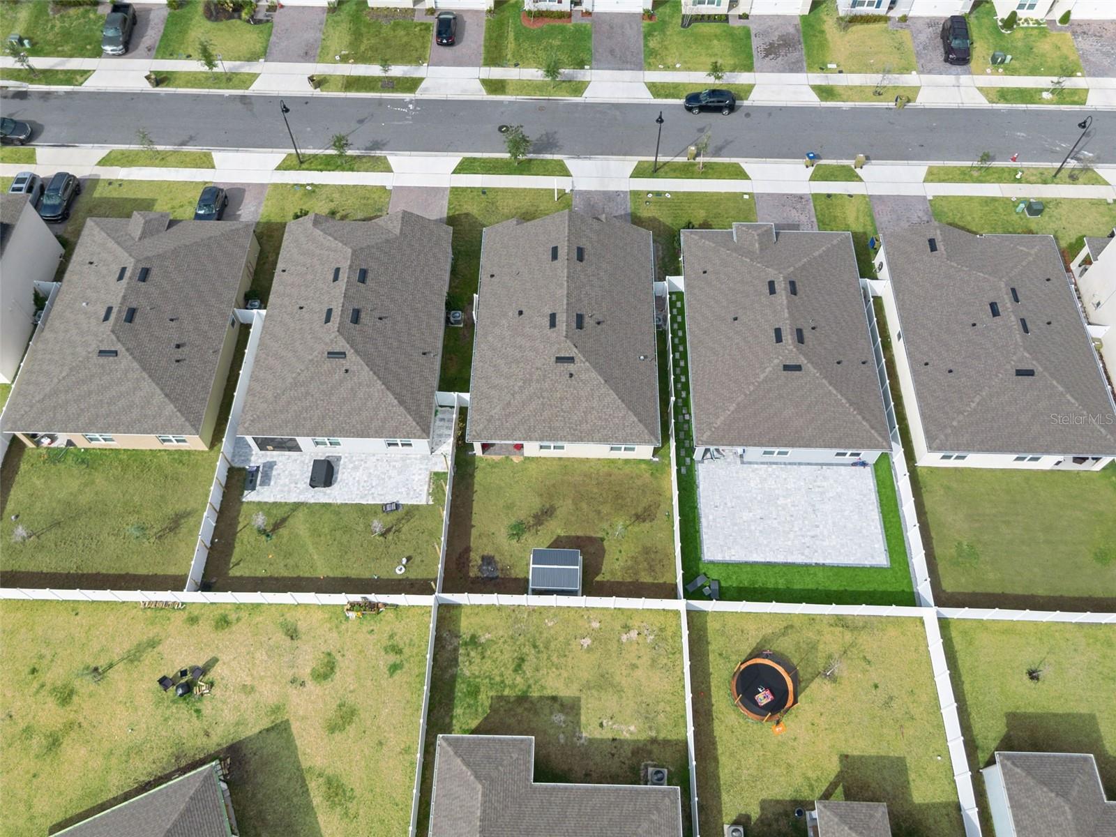 PRAIRIE OAKS - Residential