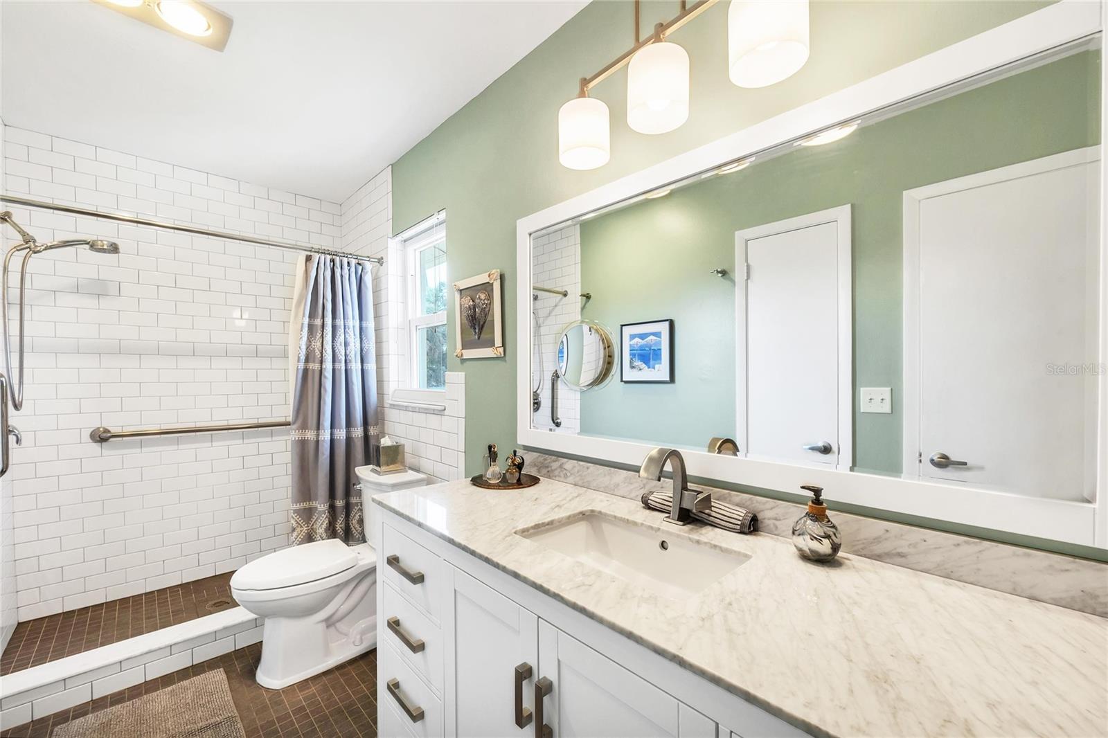 CLINTWOOD ACRES - Residential