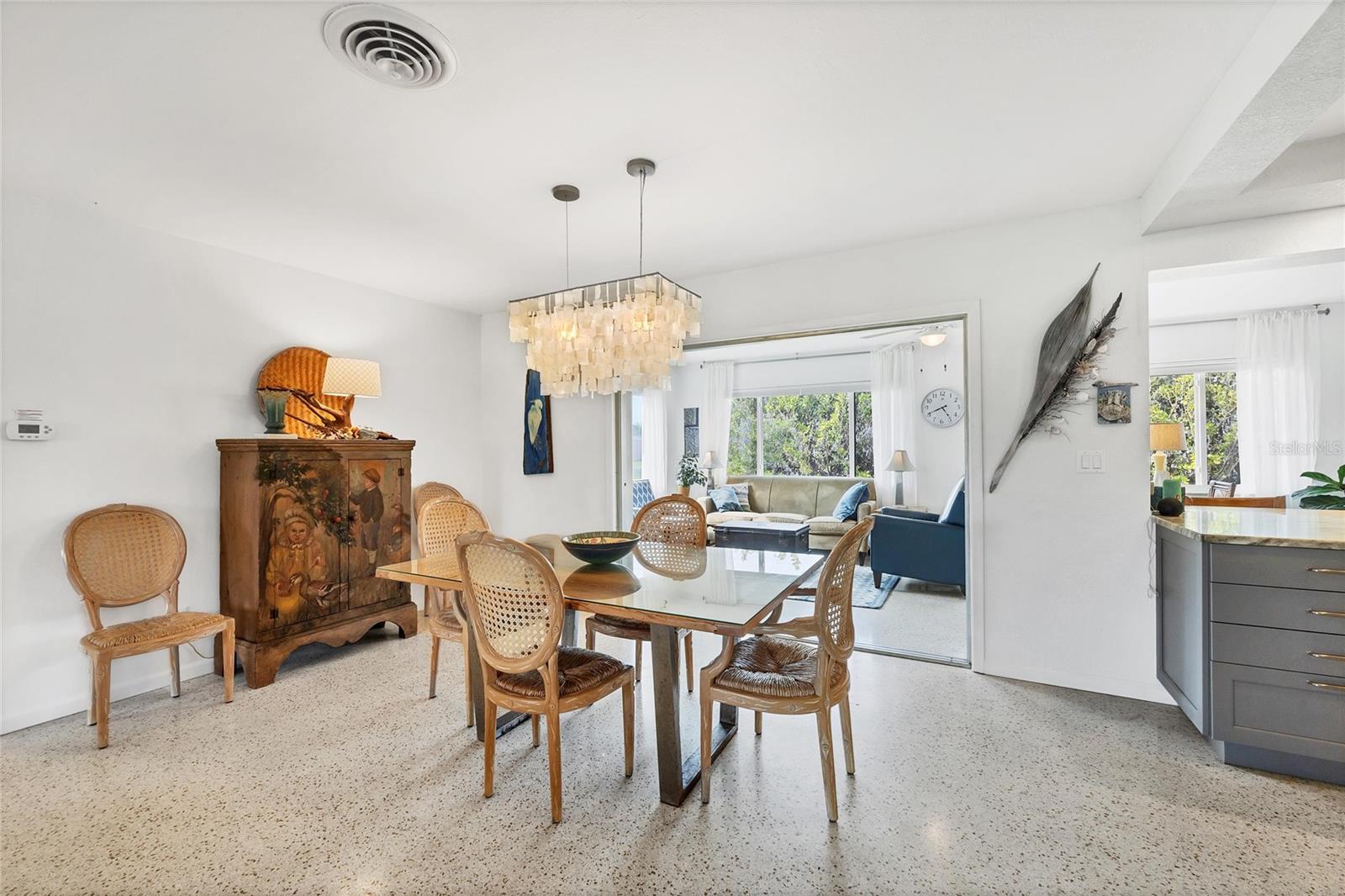 CLINTWOOD ACRES - Residential