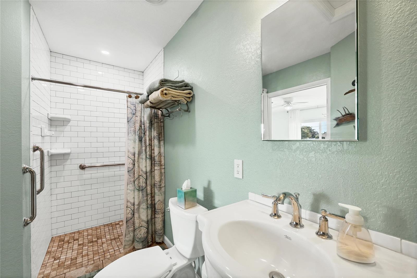 CLINTWOOD ACRES - Residential