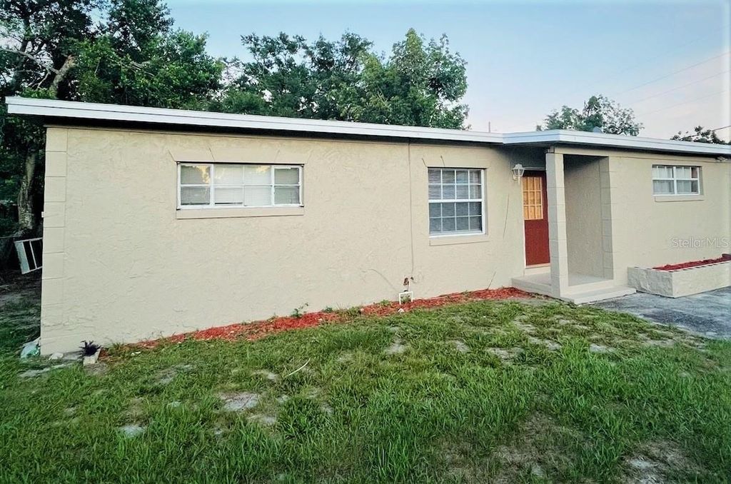 Photo of 1611 Pontiac Court, Orlando, FL 32808 (MLS # O6407081)