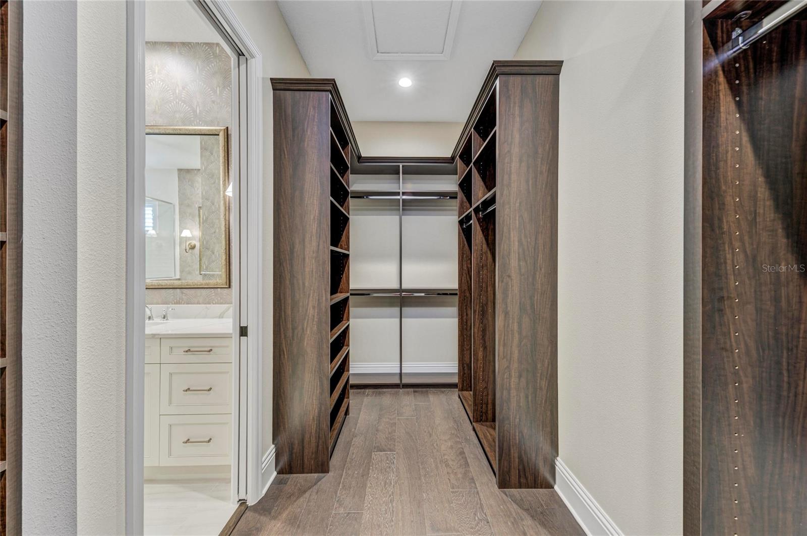 ALCOVE - Residential