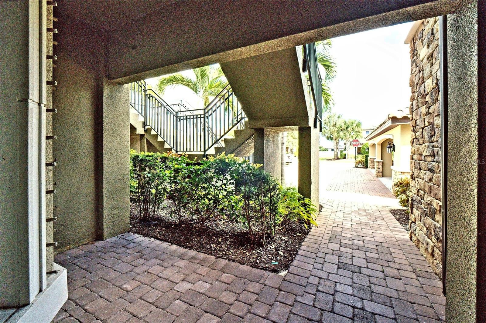 13604 MESSINA LOOP 101