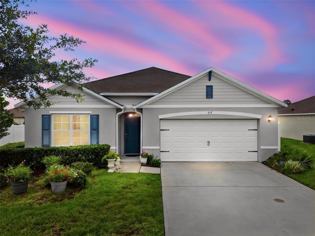 Photo of 117 Rip Cord Lane, Deland, FL 32724 (MLS # V4949855)