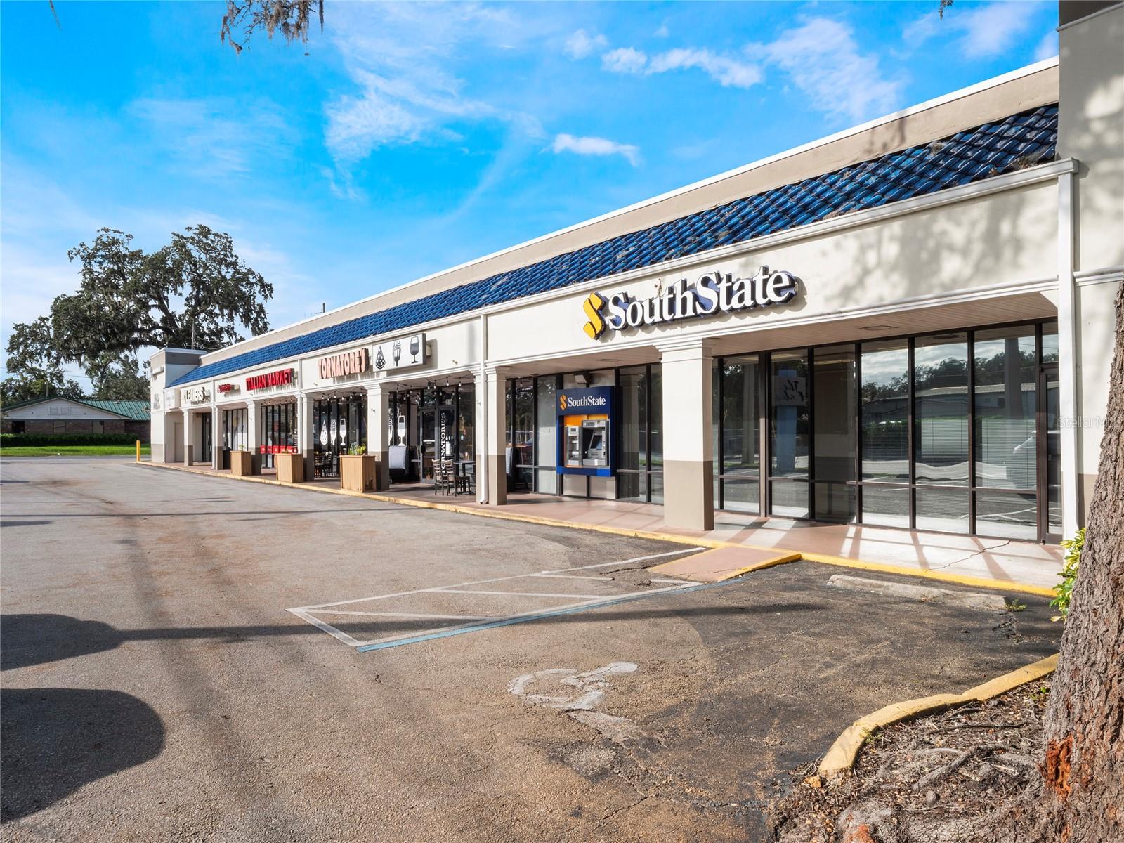 UNIVERSITY HEIGHTS - Commercial Sale