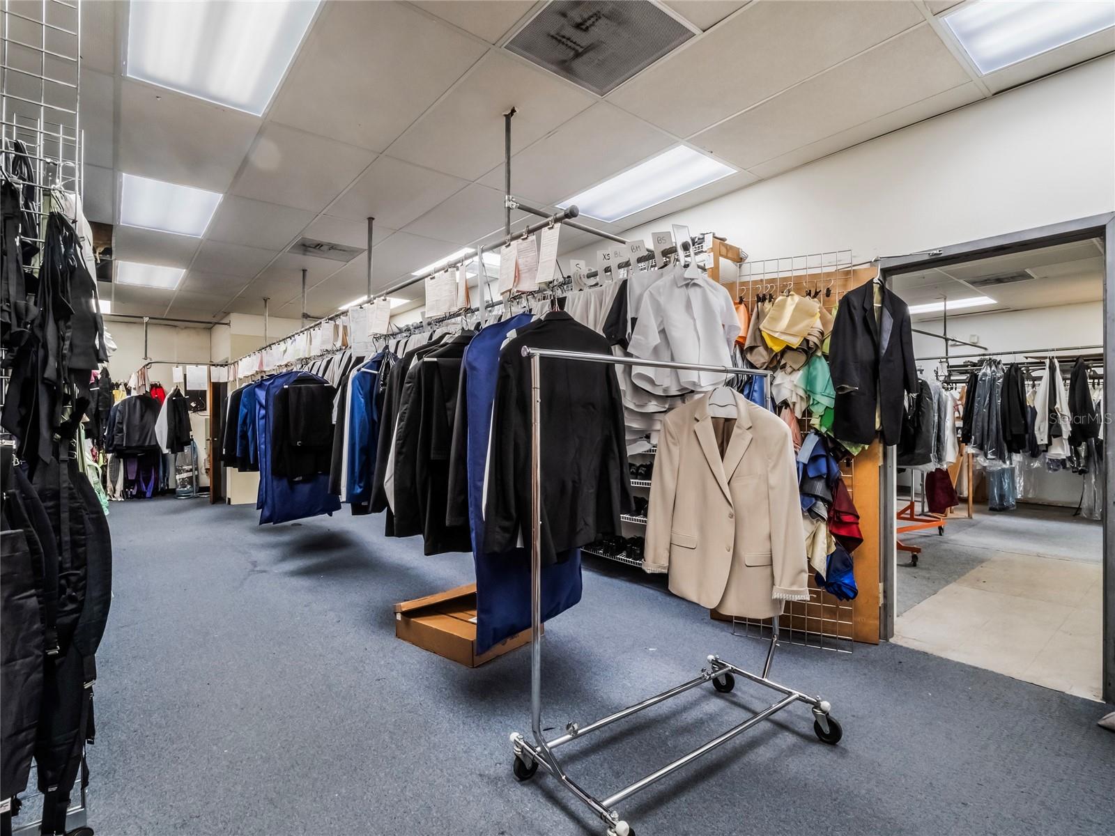 UNIVERSITY HEIGHTS - Commercial Sale