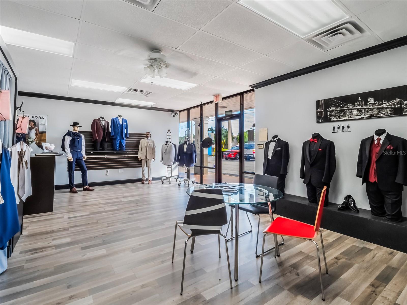 UNIVERSITY HEIGHTS - Commercial Sale