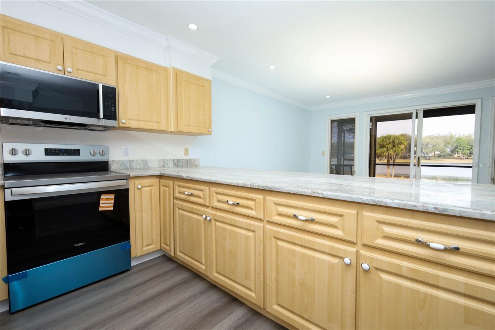 LAKE FRANCIS VILLAGE CONDO 01 - Residential