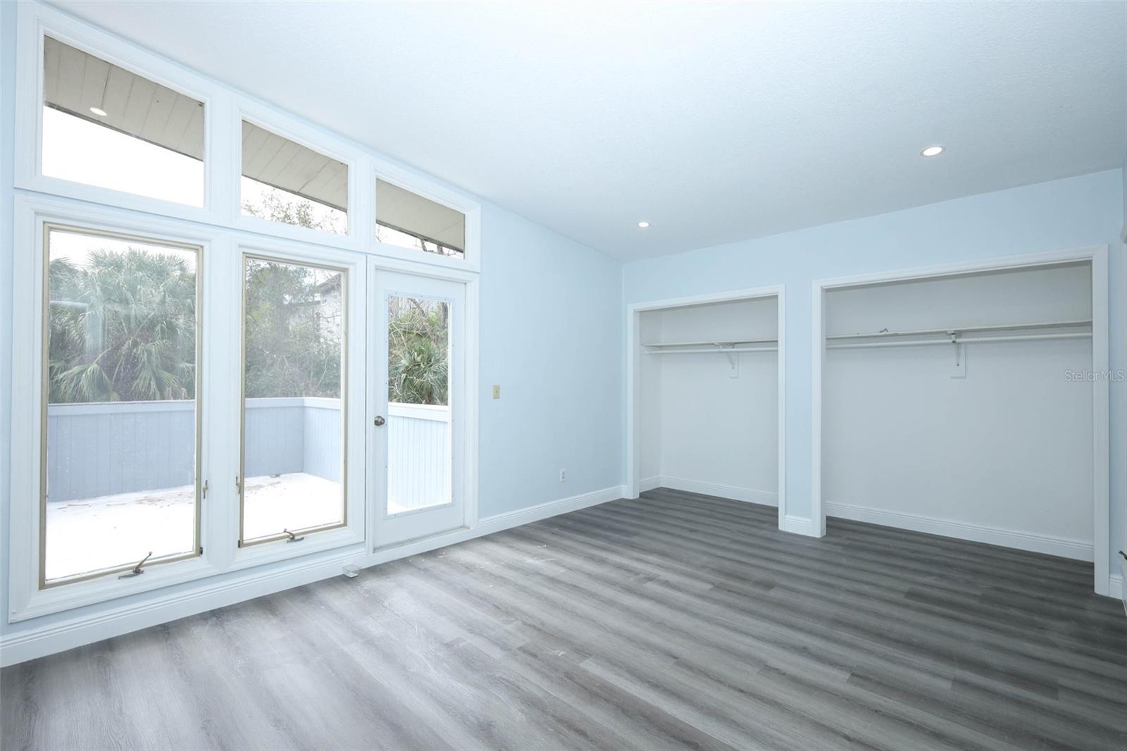 LAKE FRANCIS VILLAGE CONDO 01 - Residential