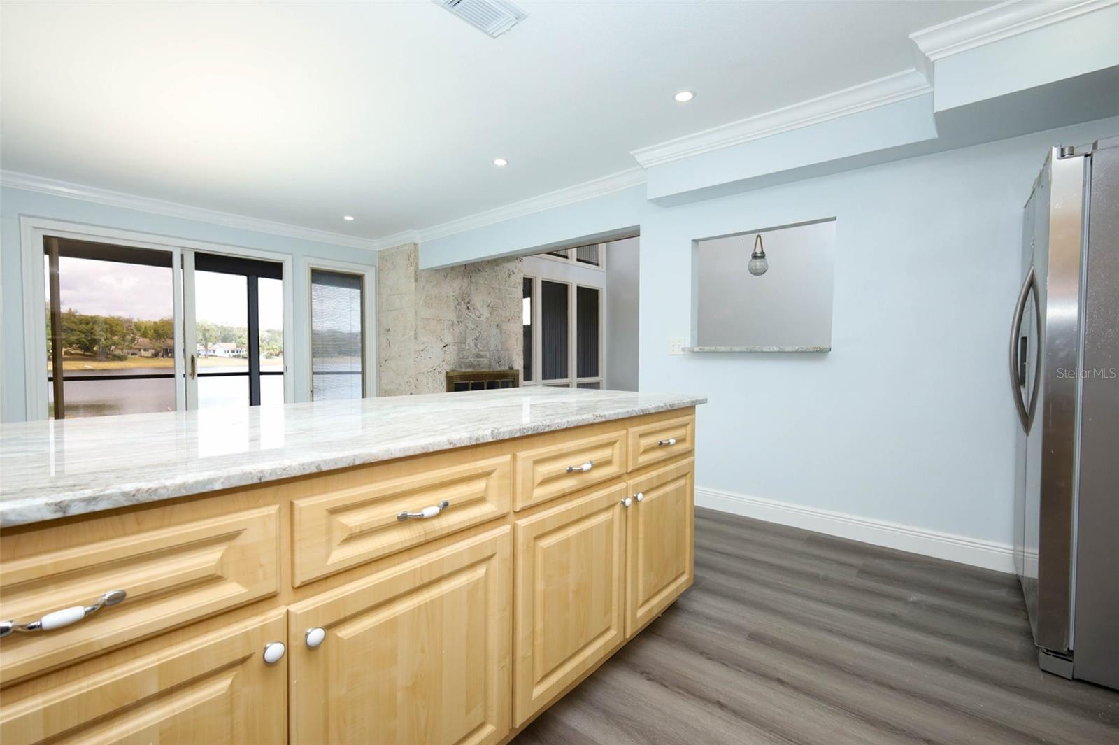 LAKE FRANCIS VILLAGE CONDO 01 - Residential