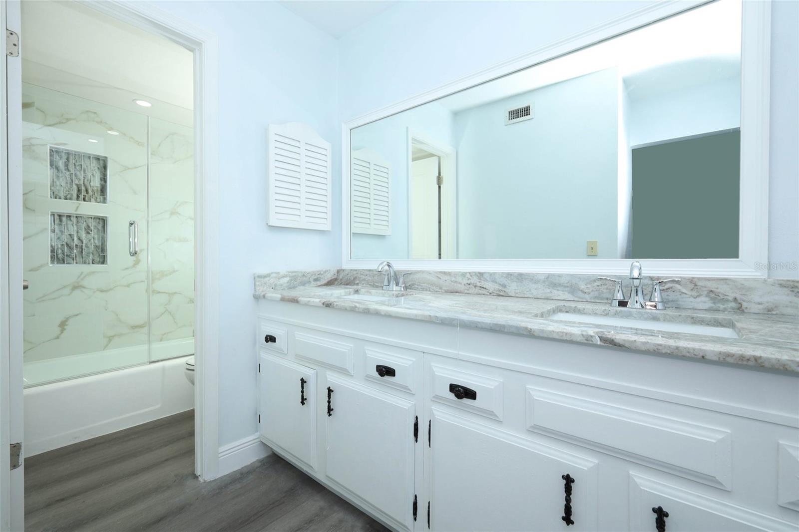 LAKE FRANCIS VILLAGE CONDO 01 - Residential