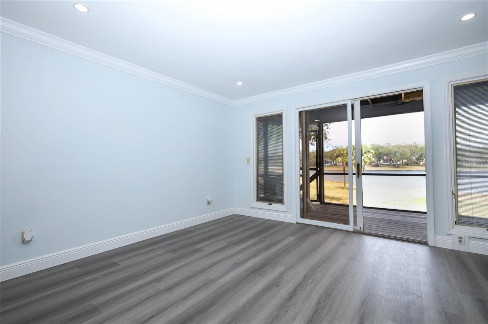 LAKE FRANCIS VILLAGE CONDO 01 - Residential