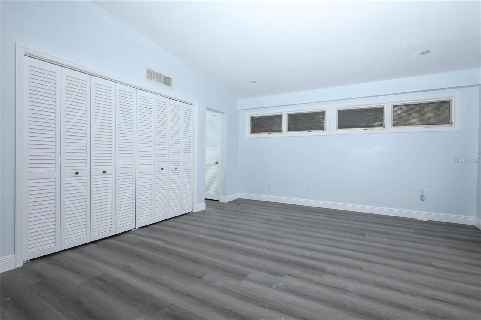 LAKE FRANCIS VILLAGE CONDO 01 - Residential