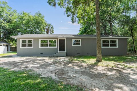 A home in BELLEVIEW