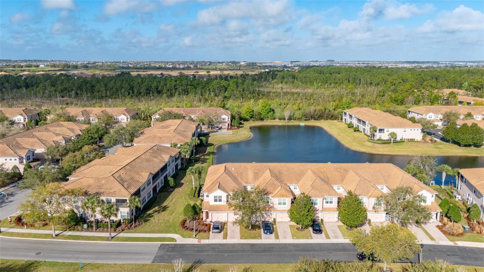 PROMENADES AT BELLATRAE CONDO PH 14 BLDG 38 - Residential